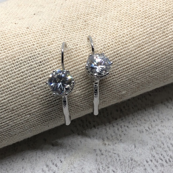 Batya Cz or Crystal dazzling sparkling classy elegant glam silver earrings. - Picture 5 of 6